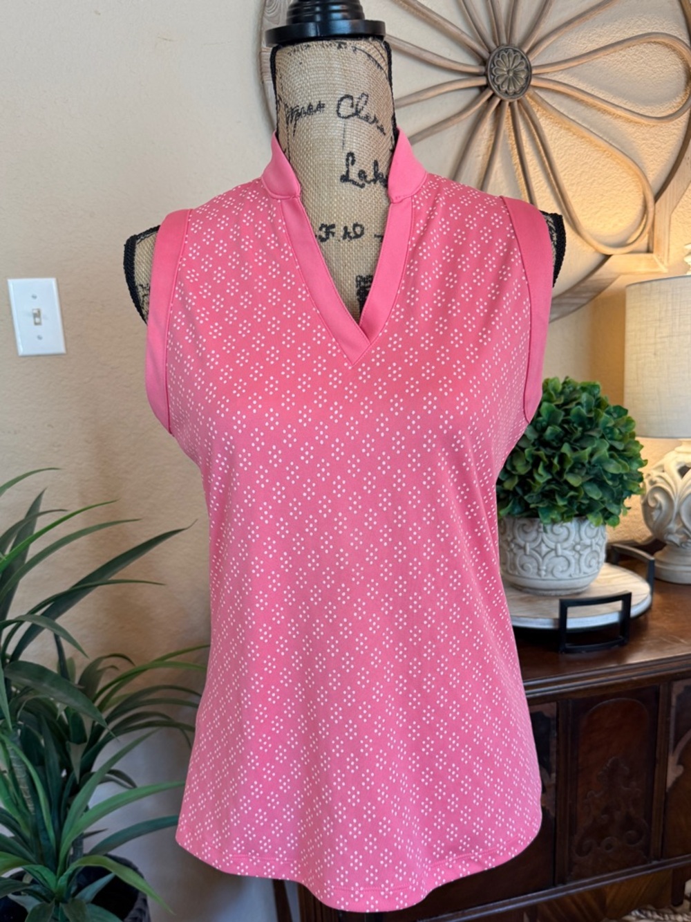 PGA Tour Pink Sleeveless V-Neck Golf Top with White Dot Print